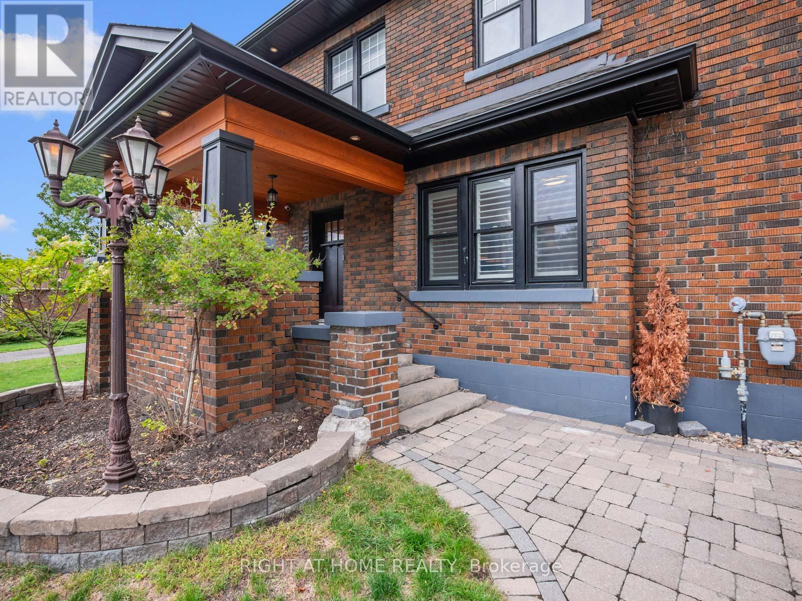 300 William Street E, Oshawa, Ontario  L1G 1K8 - Photo 3 - E12426198