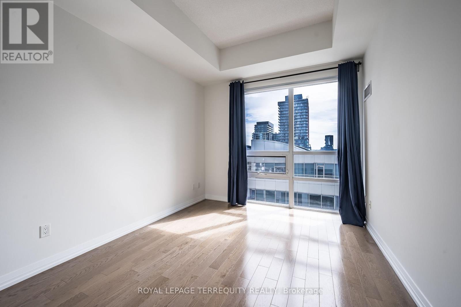 1032 - 460 Adelaide Street E, Toronto, Ontario  M5A 0E7 - Photo 17 - C12407063