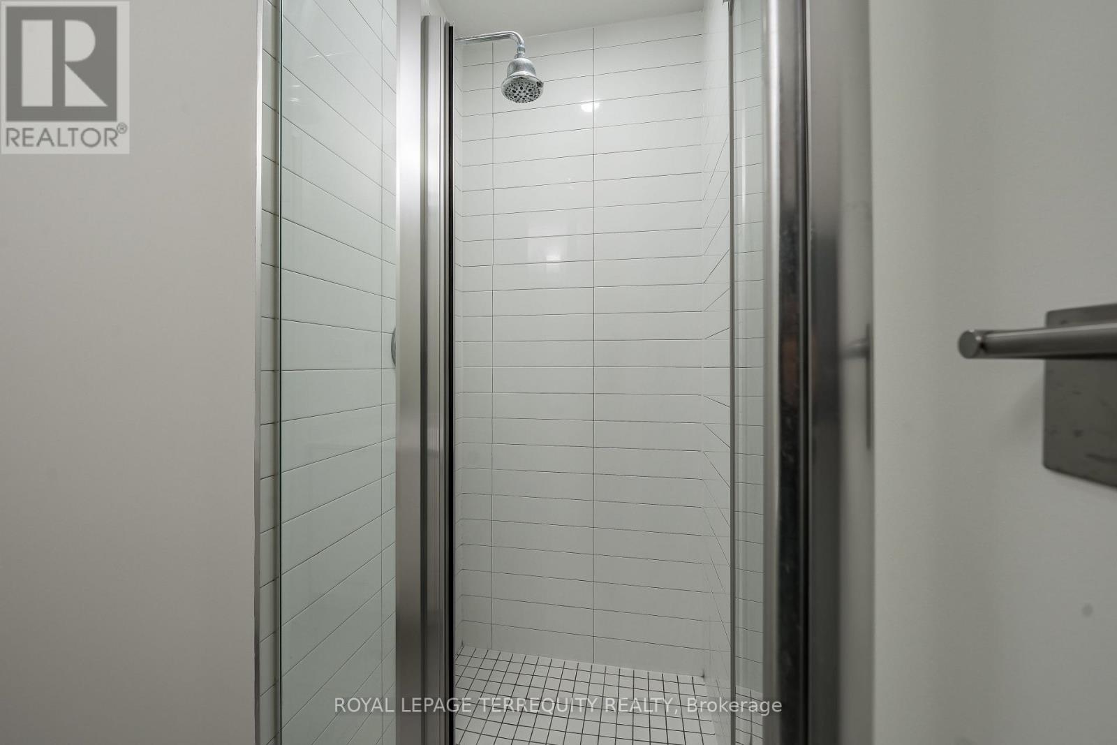 1032 - 460 Adelaide Street E, Toronto, Ontario  M5A 0E7 - Photo 25 - C12407063