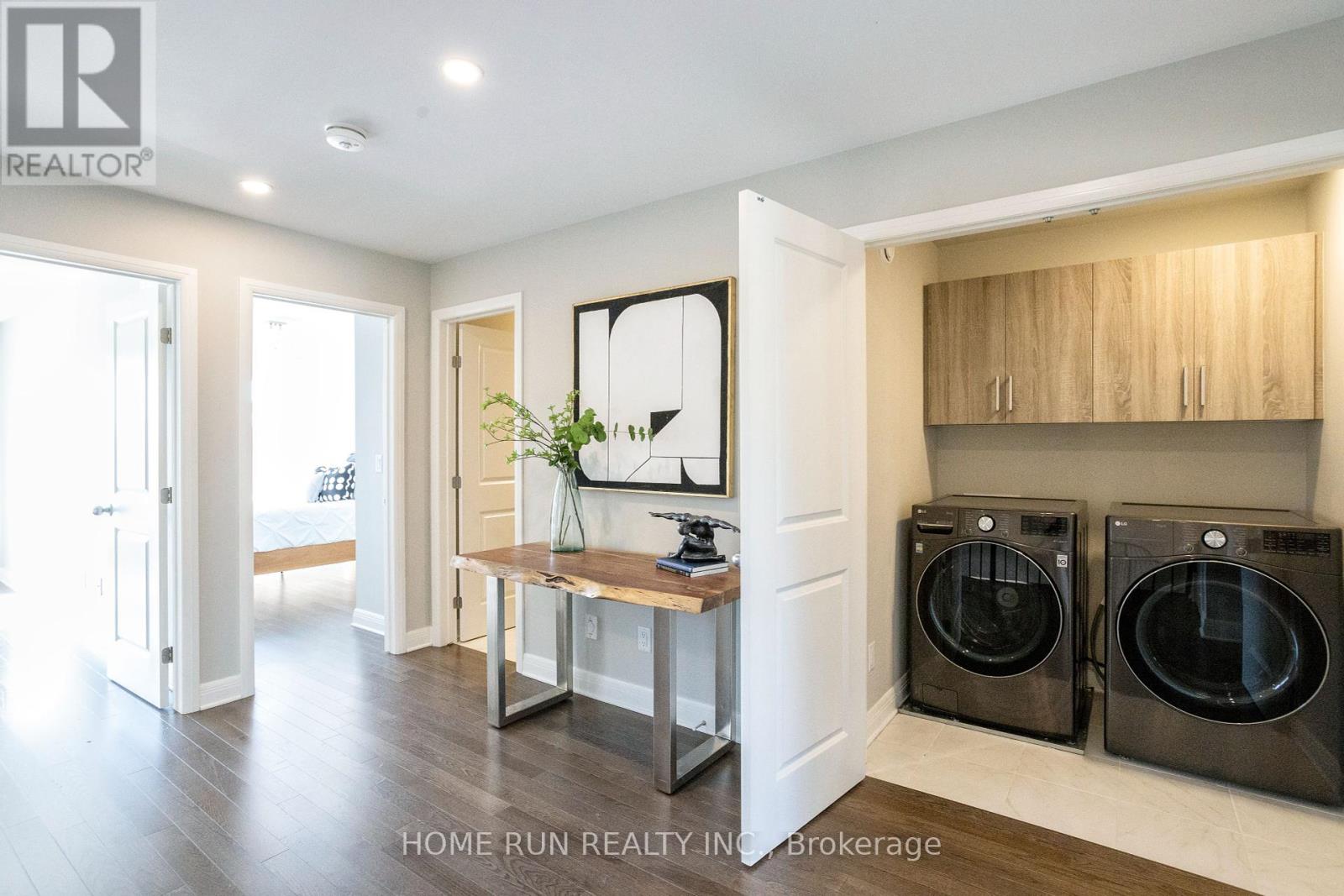 82 Michael Stoqua Street, Ottawa, Ontario  K1K 5A2 - Photo 24 - X12425358