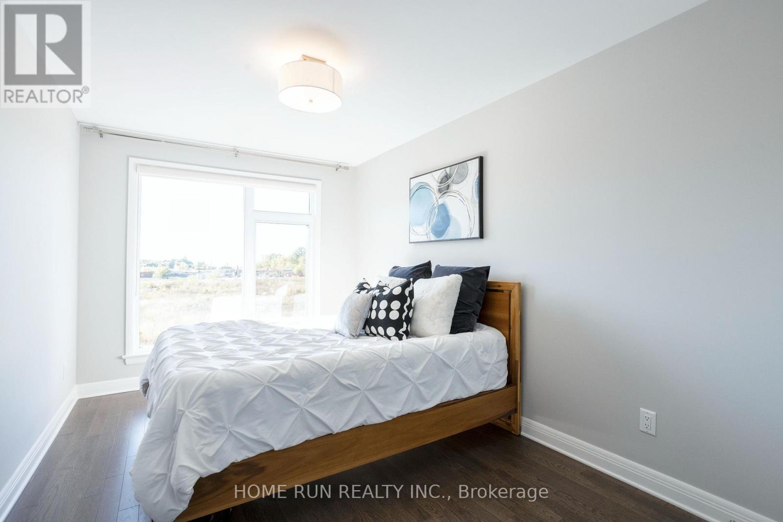 82 Michael Stoqua Street, Ottawa, Ontario  K1K 5A2 - Photo 29 - X12425358