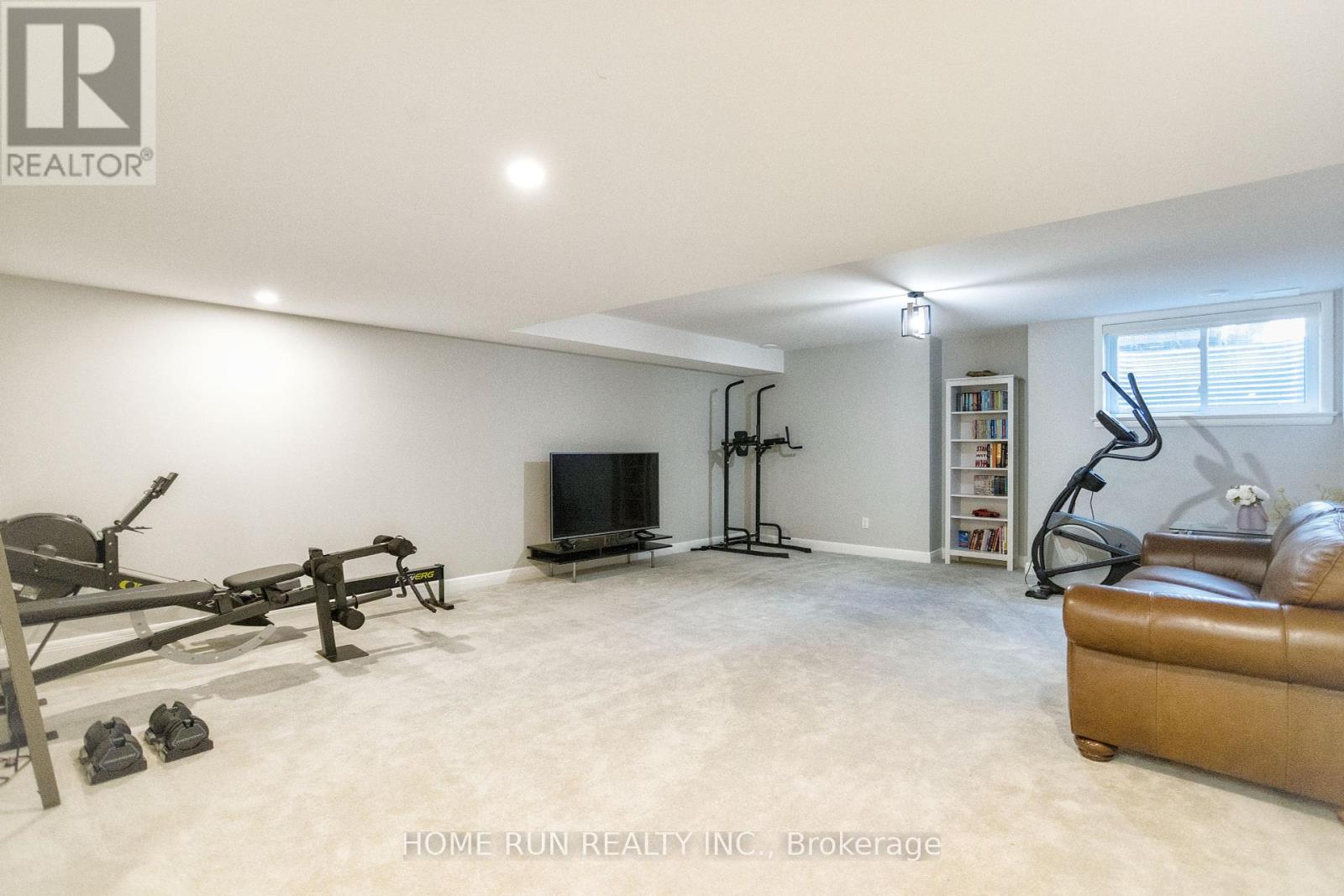 82 Michael Stoqua Street, Ottawa, Ontario  K1K 5A2 - Photo 35 - X12425358