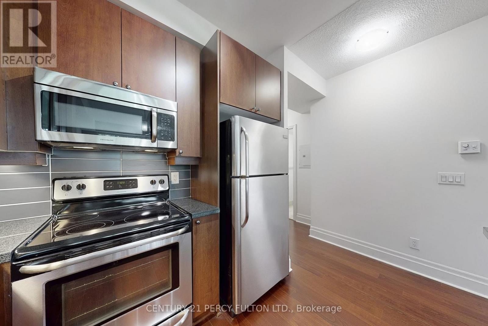 207 - 131 Upper Duke Crescent, Markham, Ontario  L6G 0C9 - Photo 19 - N12426140