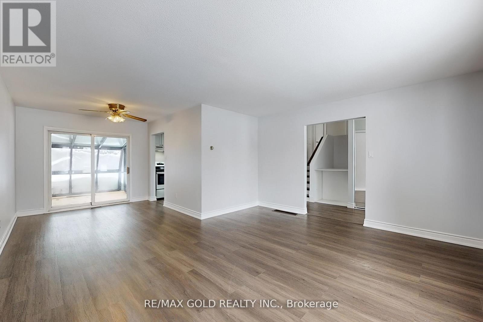Main - 205 Cherry Court, Barrie, Ontario  L4N 4A5 - Photo 32 - S12373523