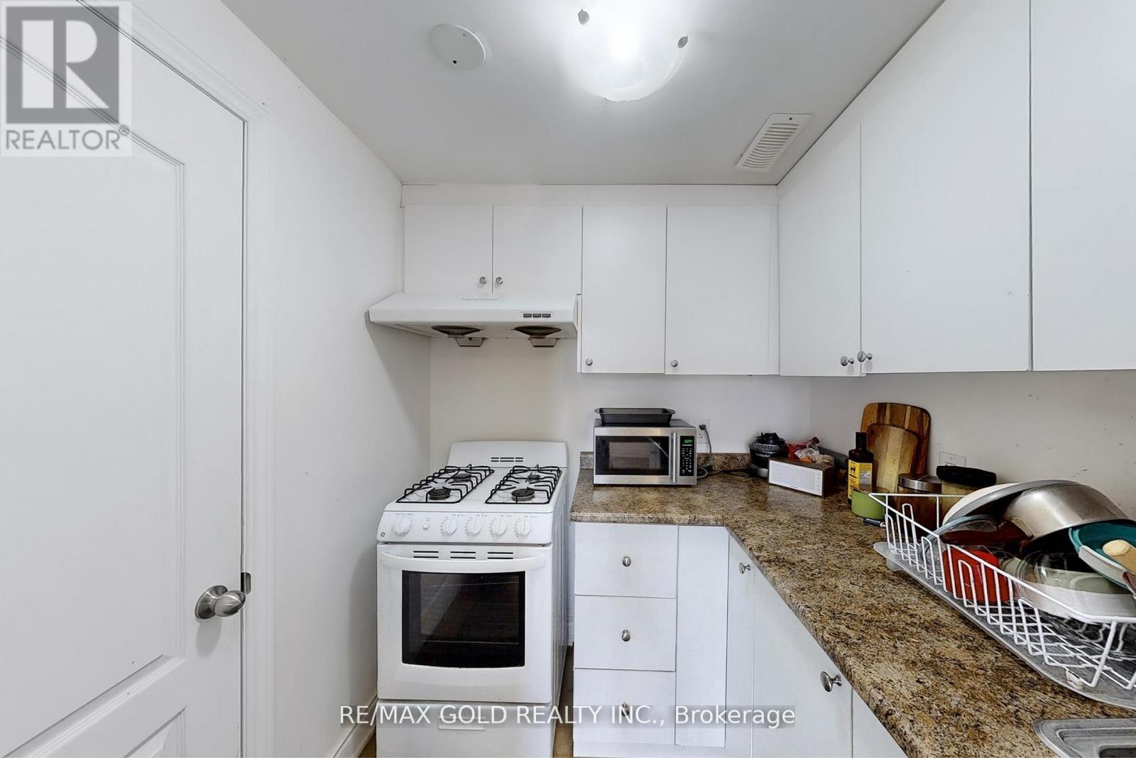Main - 205 Cherry Court, Barrie, Ontario  L4N 4A5 - Photo 27 - S12373523