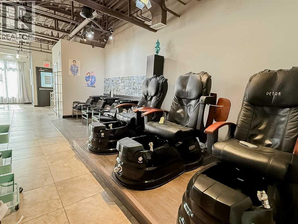 10014 102 Avenue, Grande Prairie, Alberta  T8V 0Z7 - Photo 5 - A2195694