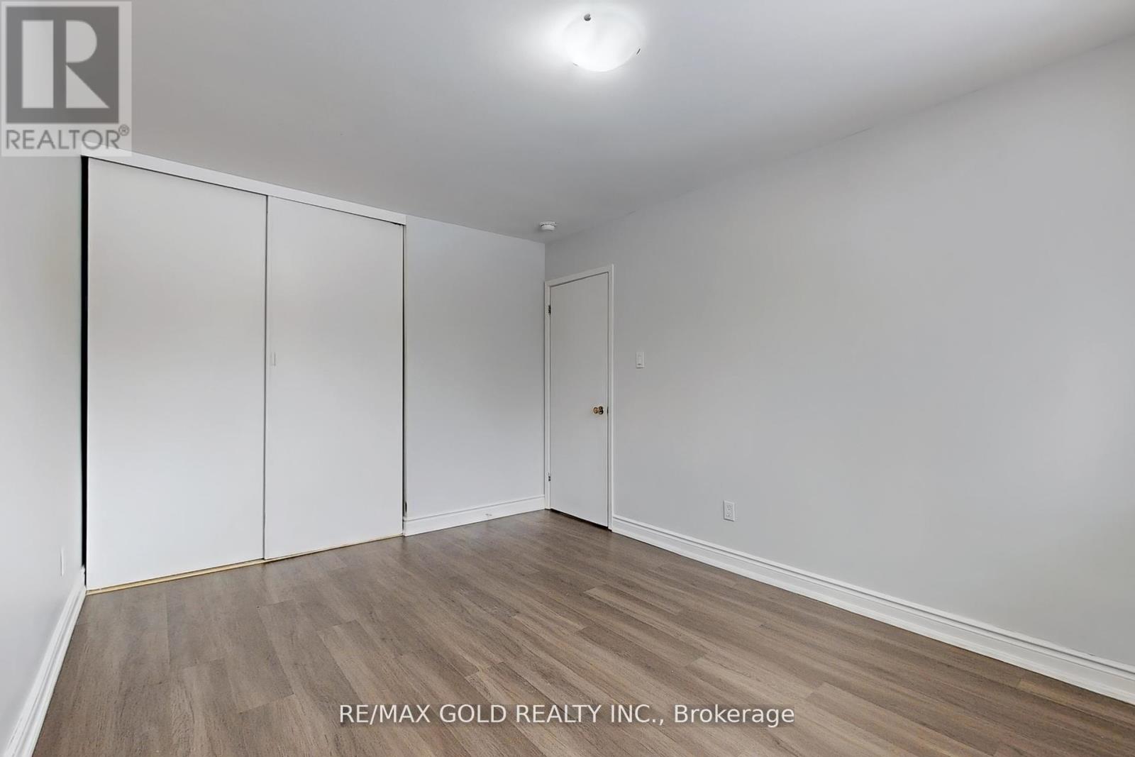Main - 205 Cherry Court, Barrie, Ontario  L4N 4A5 - Photo 20 - S12373523