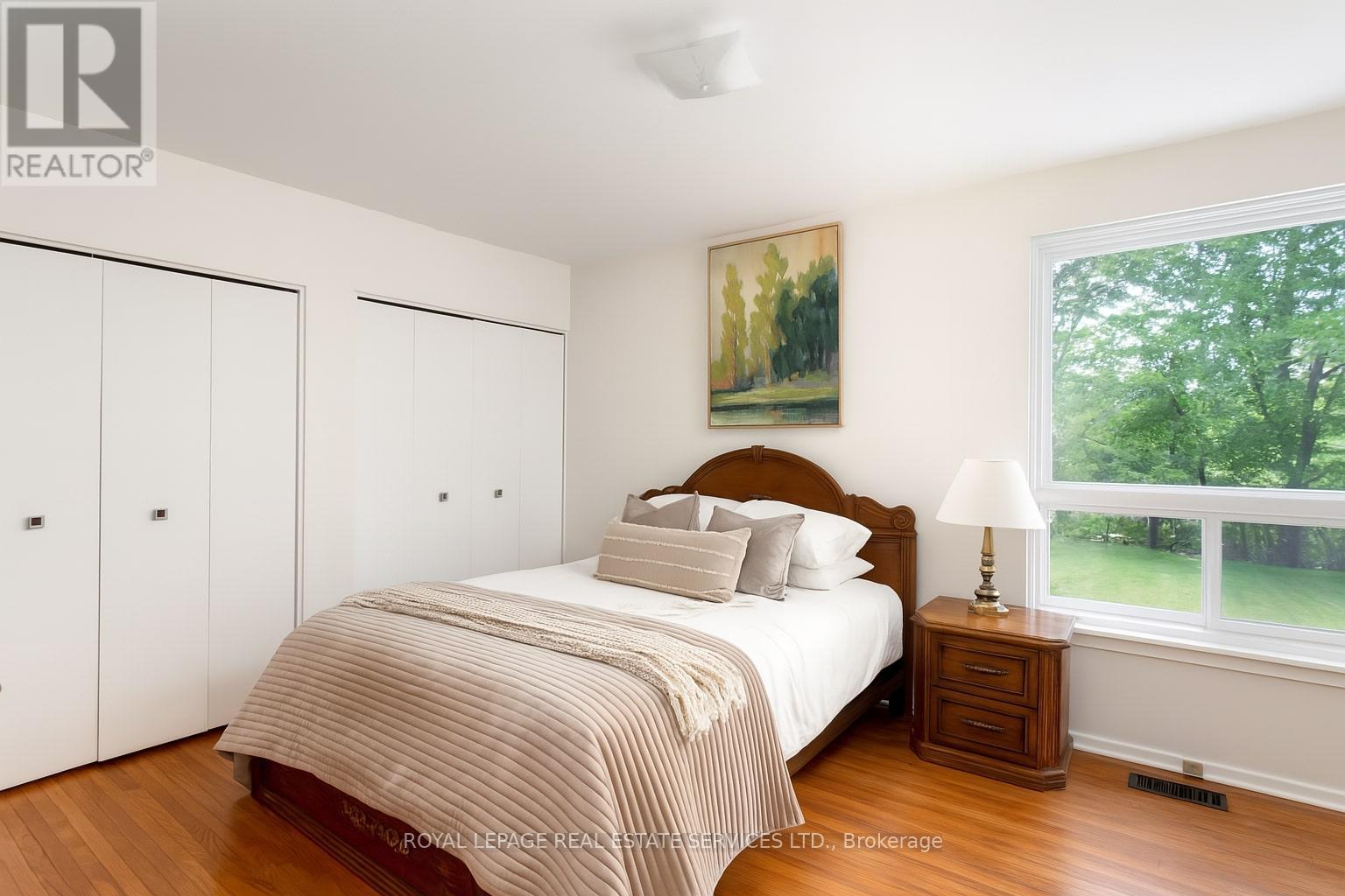 1106 Falgarwood Drive, Oakville, Ontario  L6H 1N9 - Photo 22 - W12398379