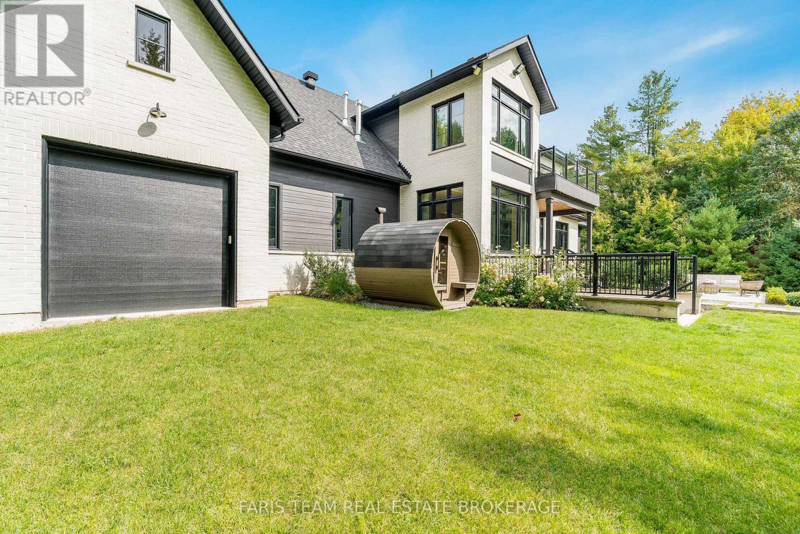 4 Sycamore Circle, Springwater (Phelpston), Ontario  L0L 2K0 - Photo 43 - S12426195