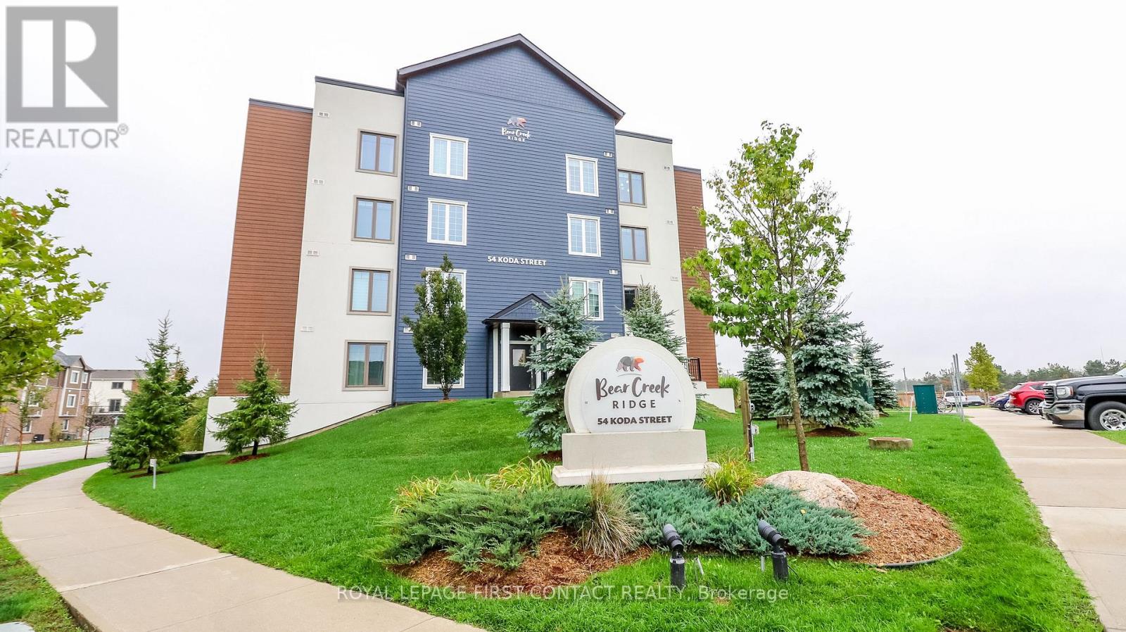 302 - 54 KODA STREET, Barrie, Ontario