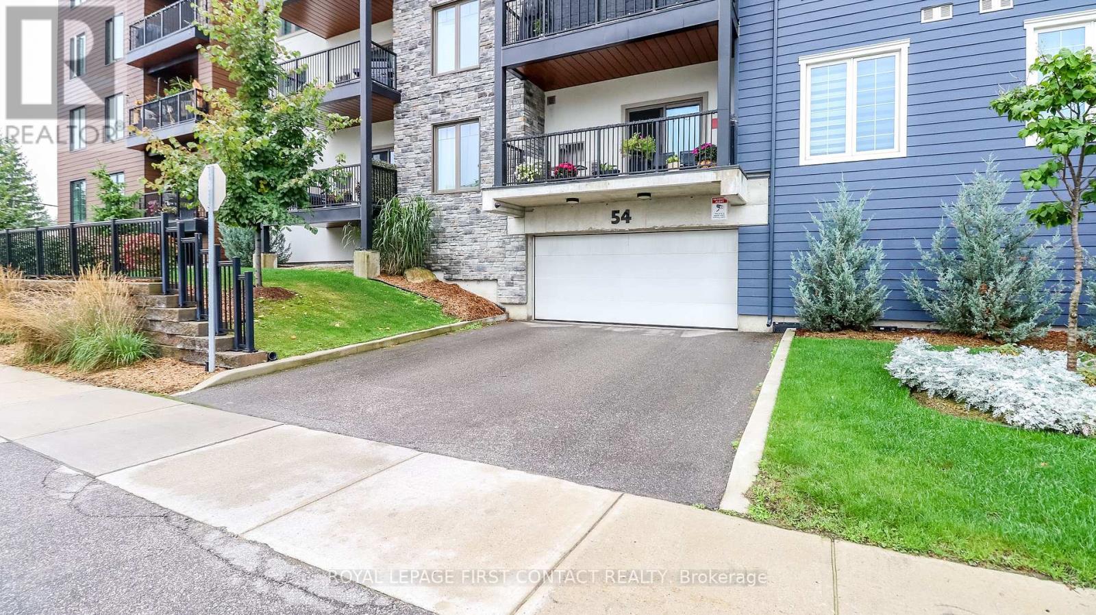 302 - 54 Koda Street, Barrie, Ontario  L9J 0J6 - Photo 3 - S12426196