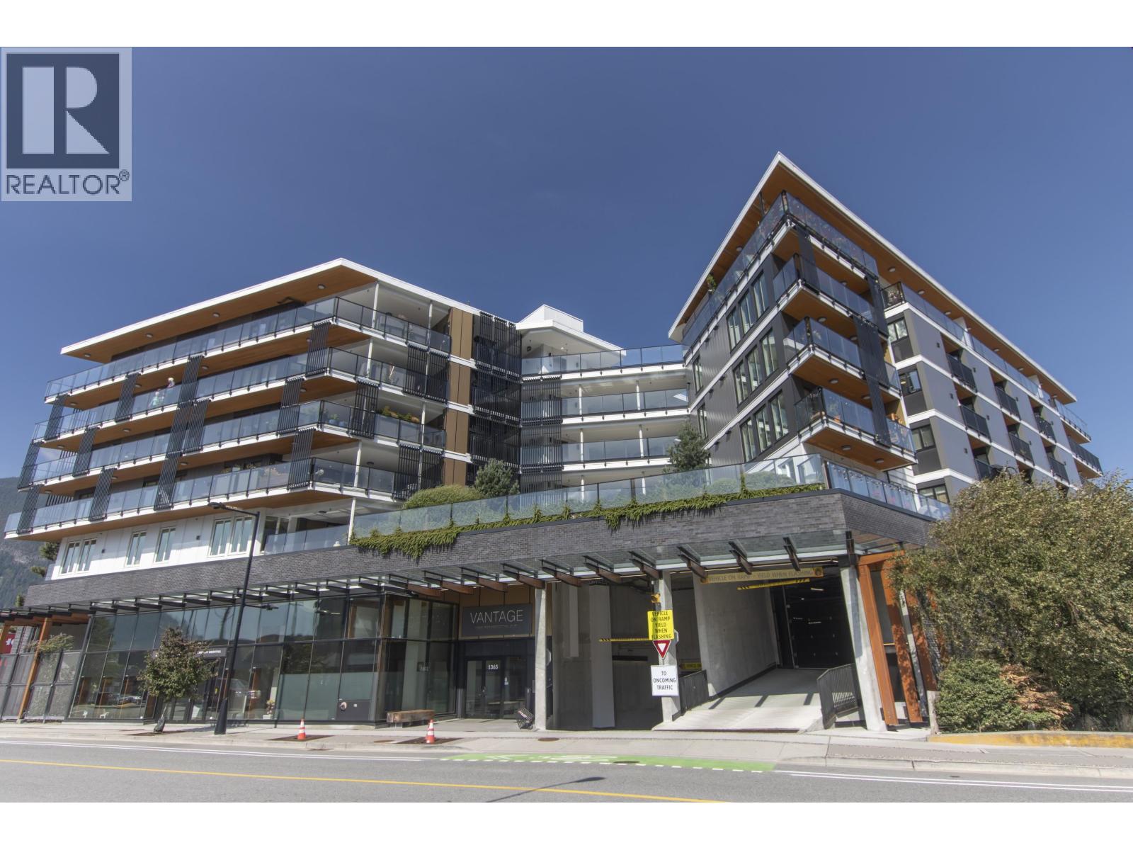 416 1365 PEMBERTON AVENUE, Squamish, British Columbia
