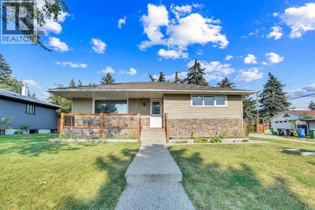 9 Cottage Street NW, Calgary, Alberta