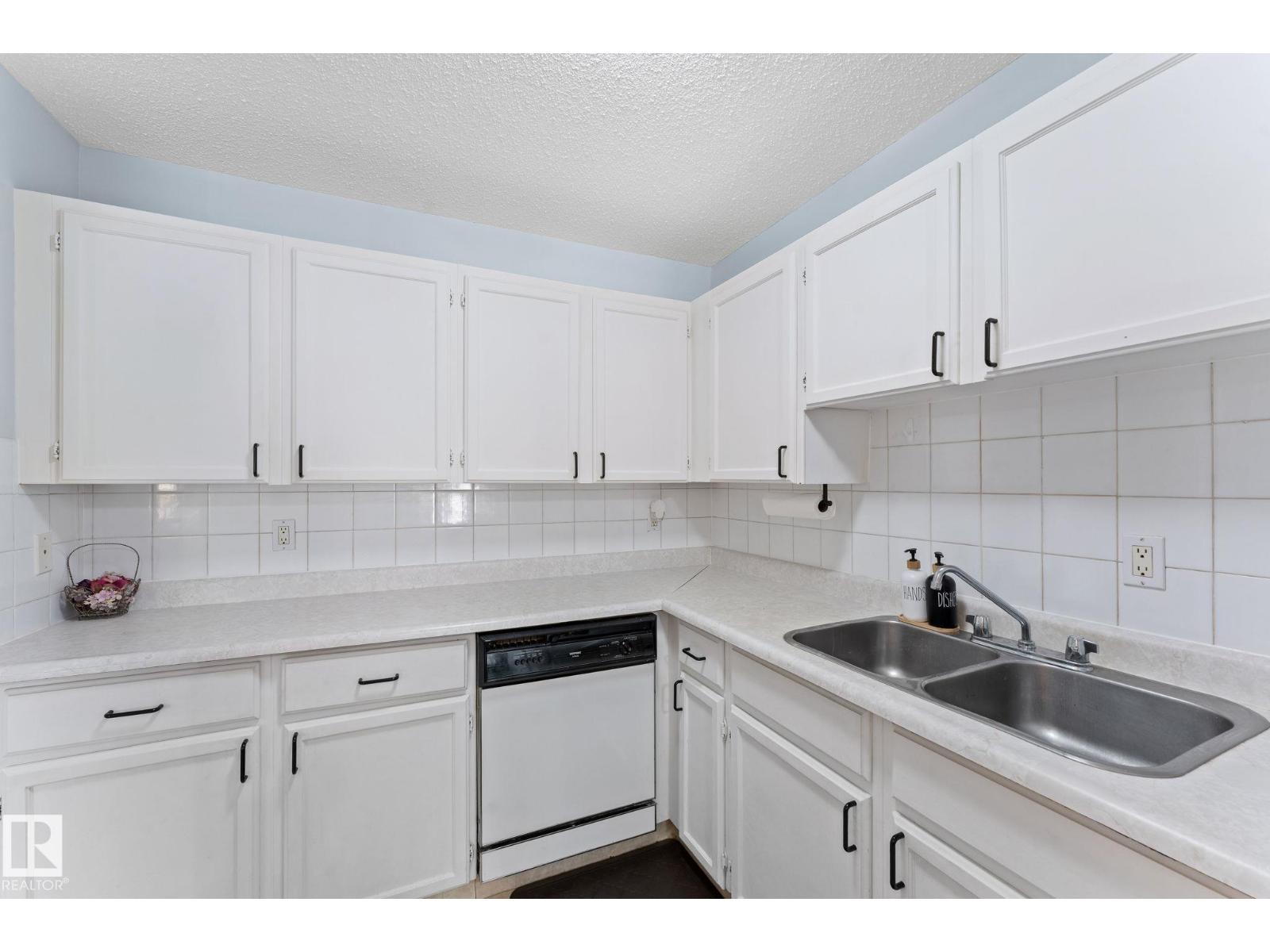 182 Callingwood Pl Nw, Edmonton, Alberta  T5T 2C6 - Photo 14 - E4459414