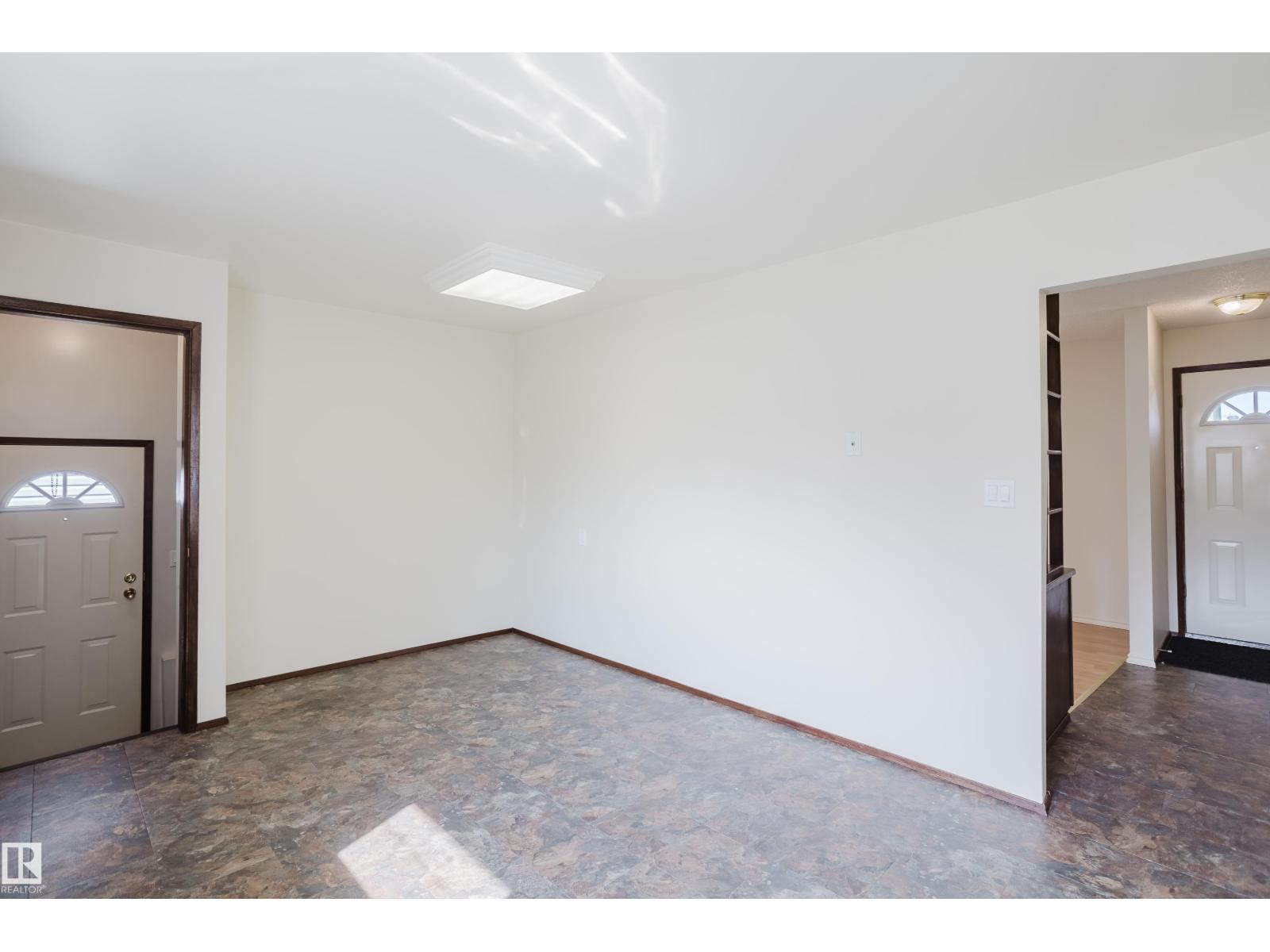 75 Westview Cr, Spruce Grove, Alberta  T7X 1L3 - Photo 5 - E4459416