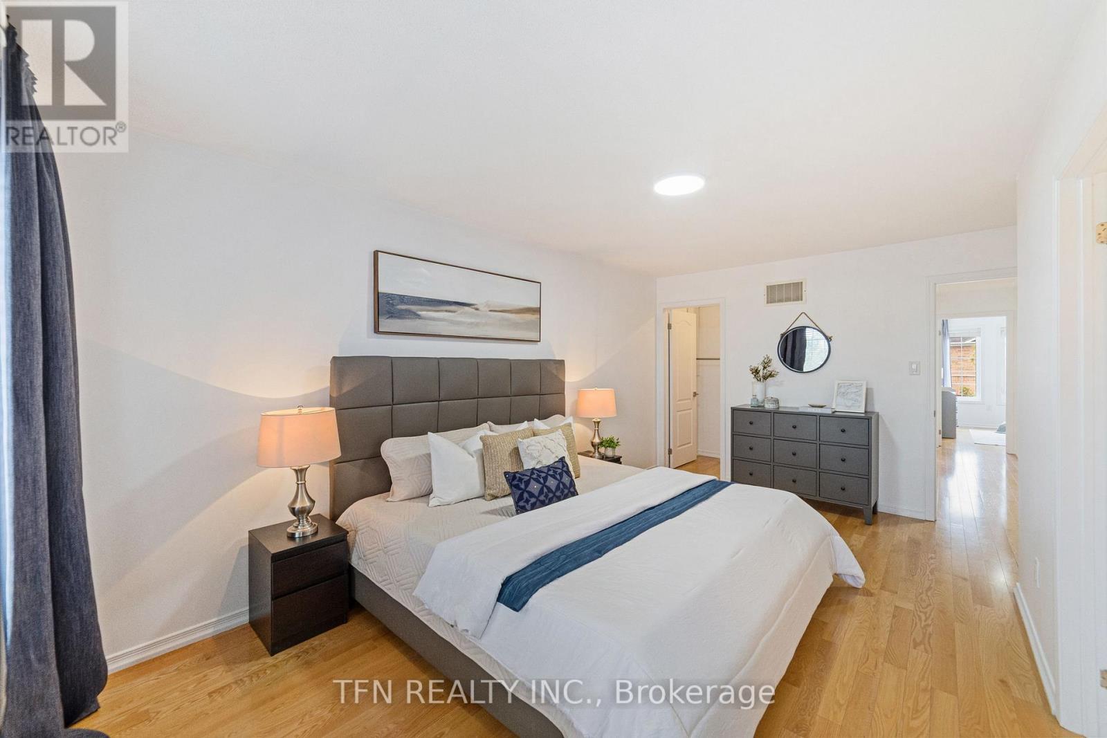 7166 Triumph Lane, Mississauga, Ontario  L5N 0C5 - Photo 24 - W12426169
