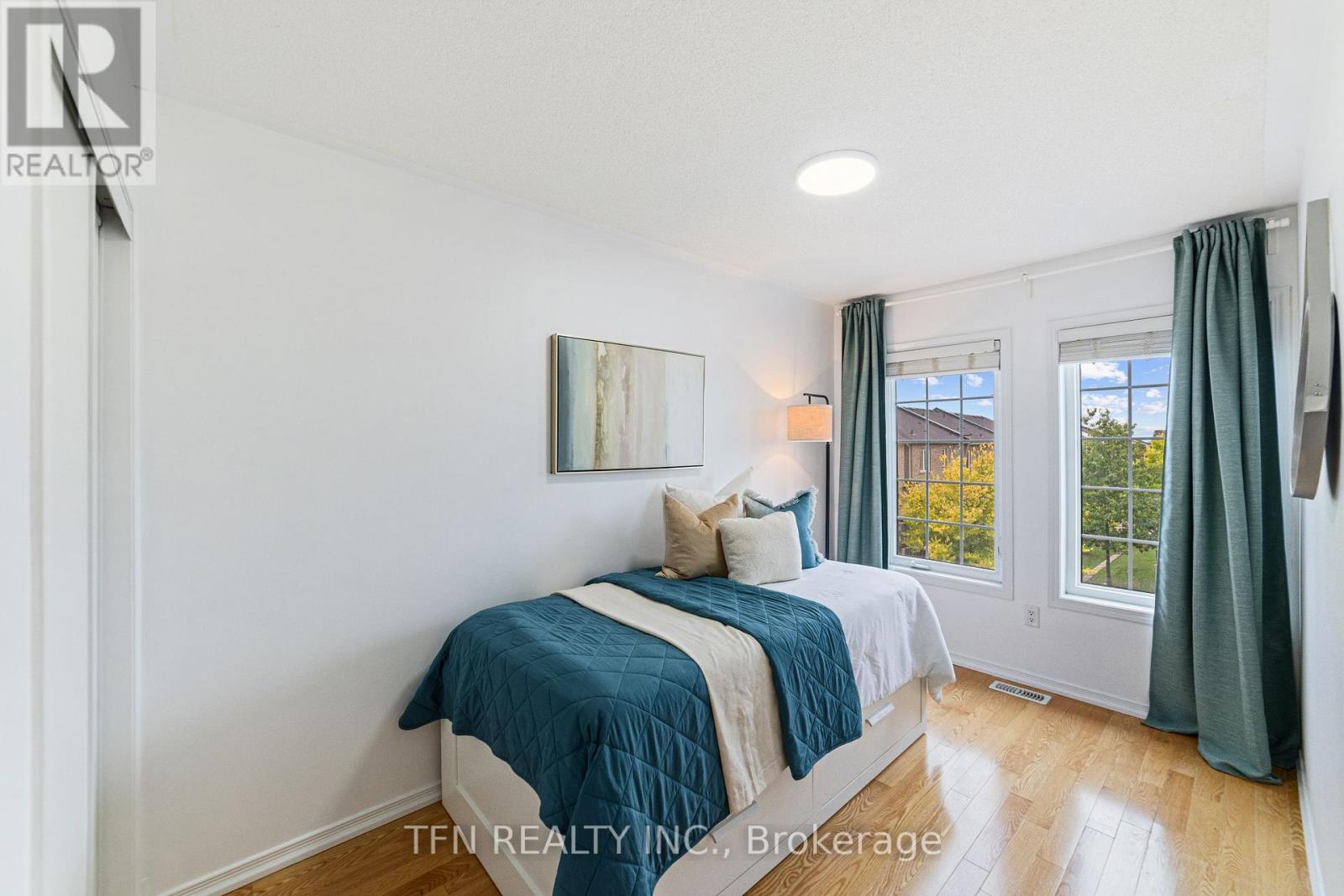 7166 Triumph Lane, Mississauga, Ontario  L5N 0C5 - Photo 32 - W12426169