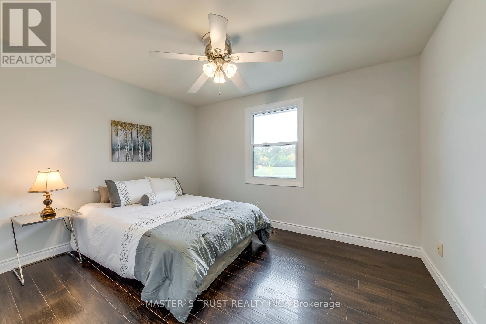 247 Kenwood Avenue, Burlington, Ontario  L7L 4L9 - Photo 24 - W12426183