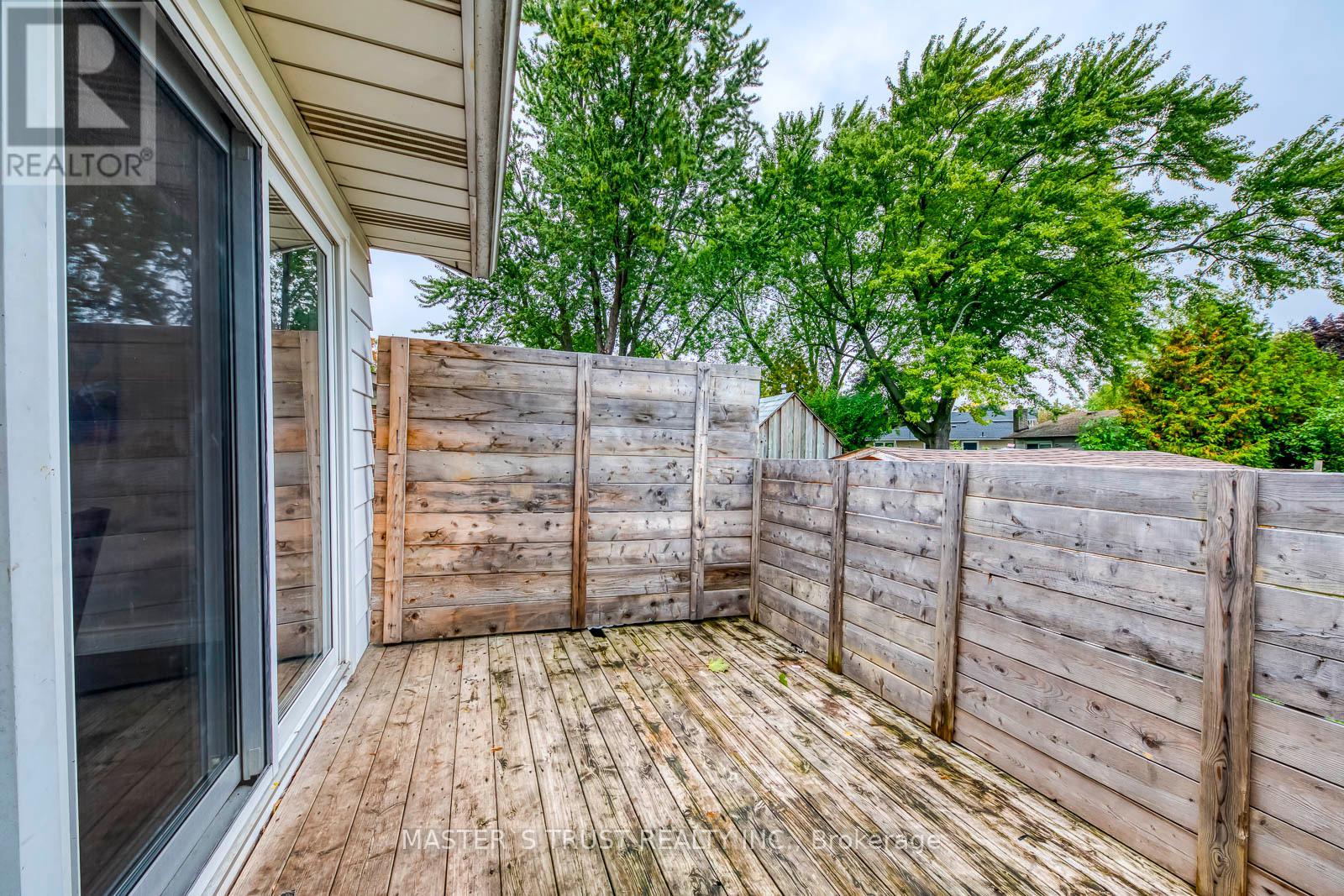 247 Kenwood Avenue, Burlington, Ontario  L7L 4L9 - Photo 45 - W12426183