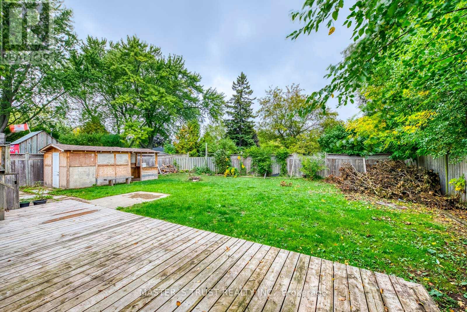 247 Kenwood Avenue, Burlington, Ontario  L7L 4L9 - Photo 46 - W12426183
