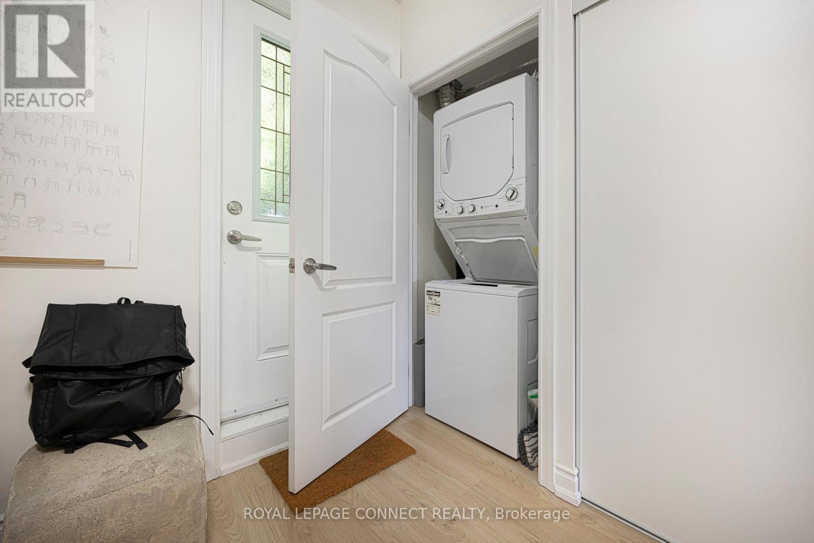 5 Rosethorn Avenue, Toronto, Ontario  M6N 3K7 - Photo 11 - W12426211