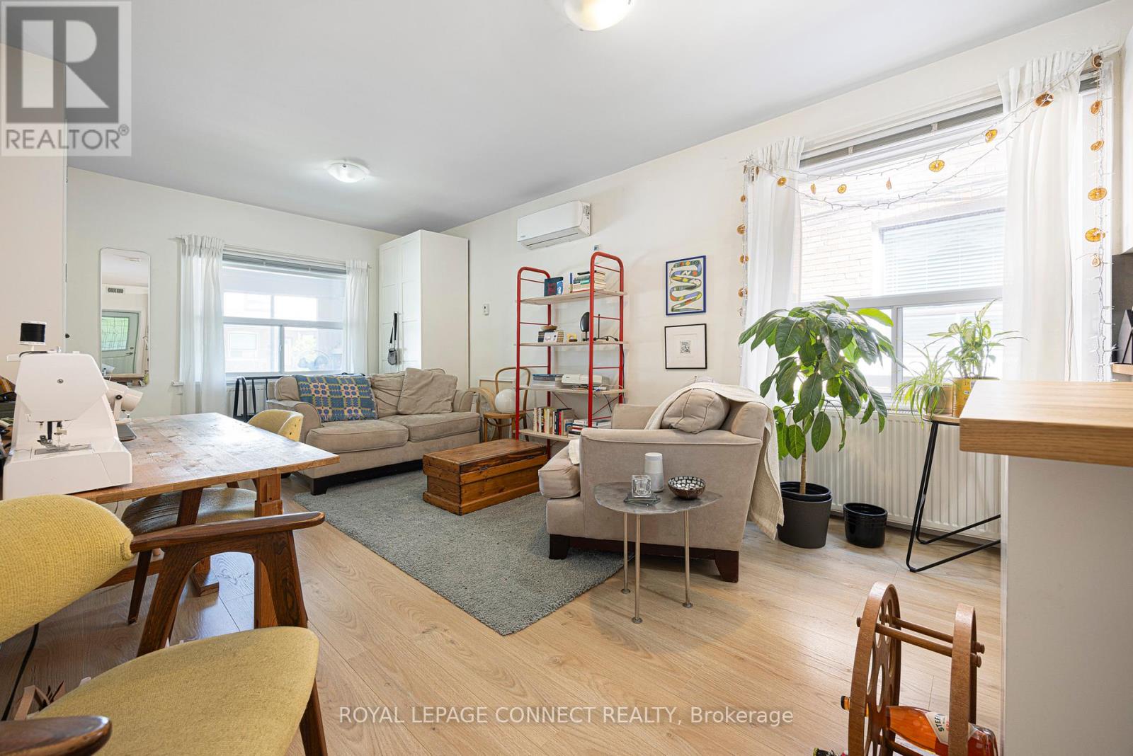 5 Rosethorn Avenue, Toronto, Ontario  M6N 3K7 - Photo 2 - W12426211