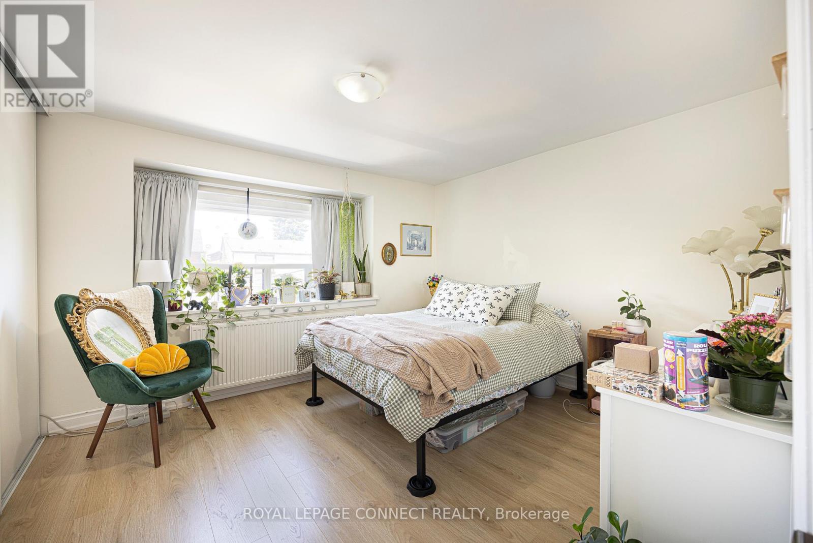 5 Rosethorn Avenue, Toronto, Ontario  M6N 3K7 - Photo 20 - W12426211