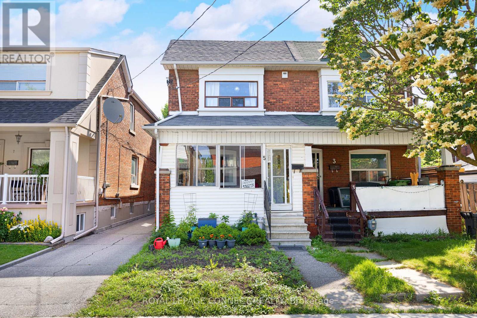 5 Rosethorn Avenue, Toronto, Ontario  M6N 3K7 - Photo 33 - W12426211