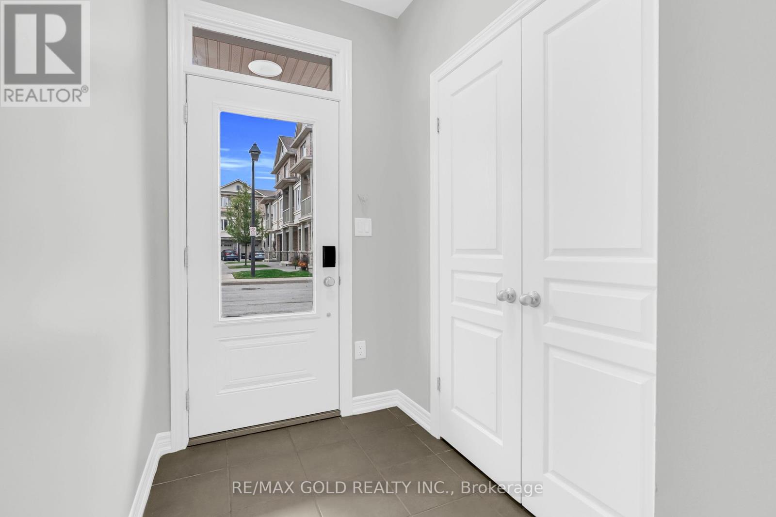 27 - 4145 Palermo Common, Burlington, Ontario  L7L 0G7 - Photo 14 - W12426215