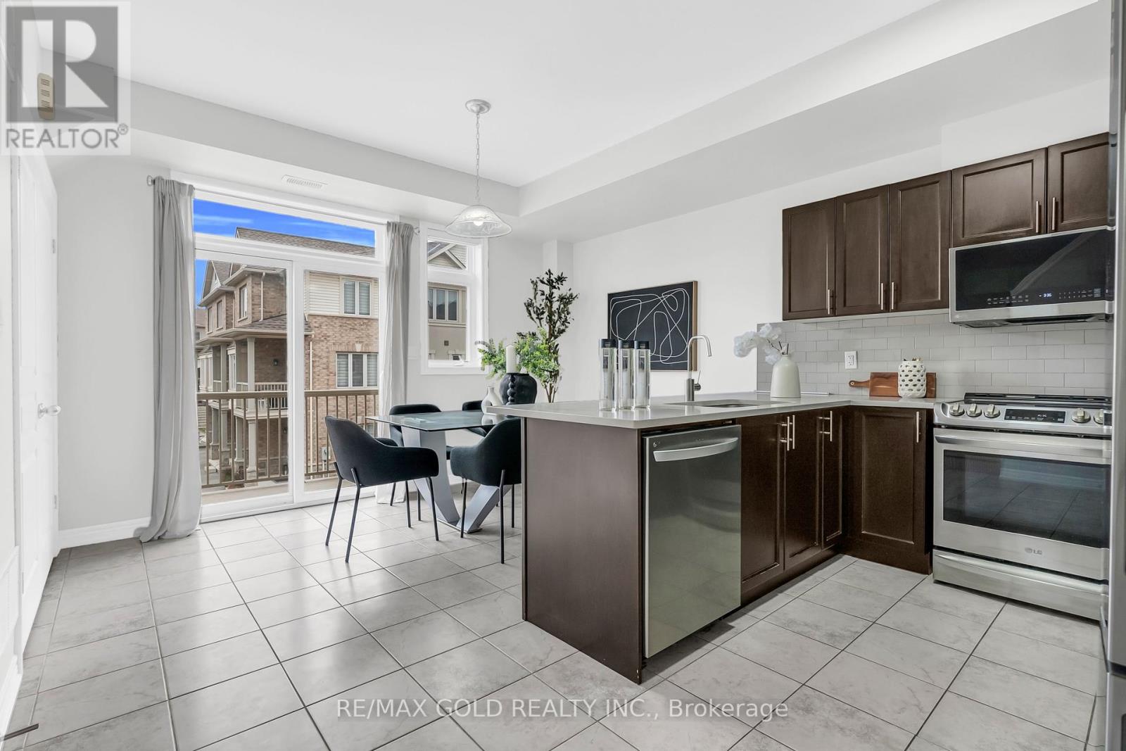 27 - 4145 Palermo Common, Burlington, Ontario  L7L 0G7 - Photo 21 - W12426215