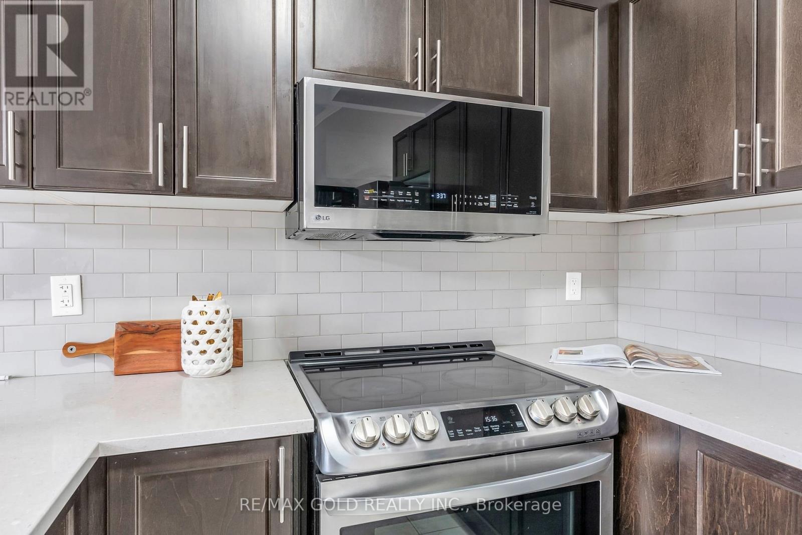 27 - 4145 Palermo Common, Burlington, Ontario  L7L 0G7 - Photo 24 - W12426215