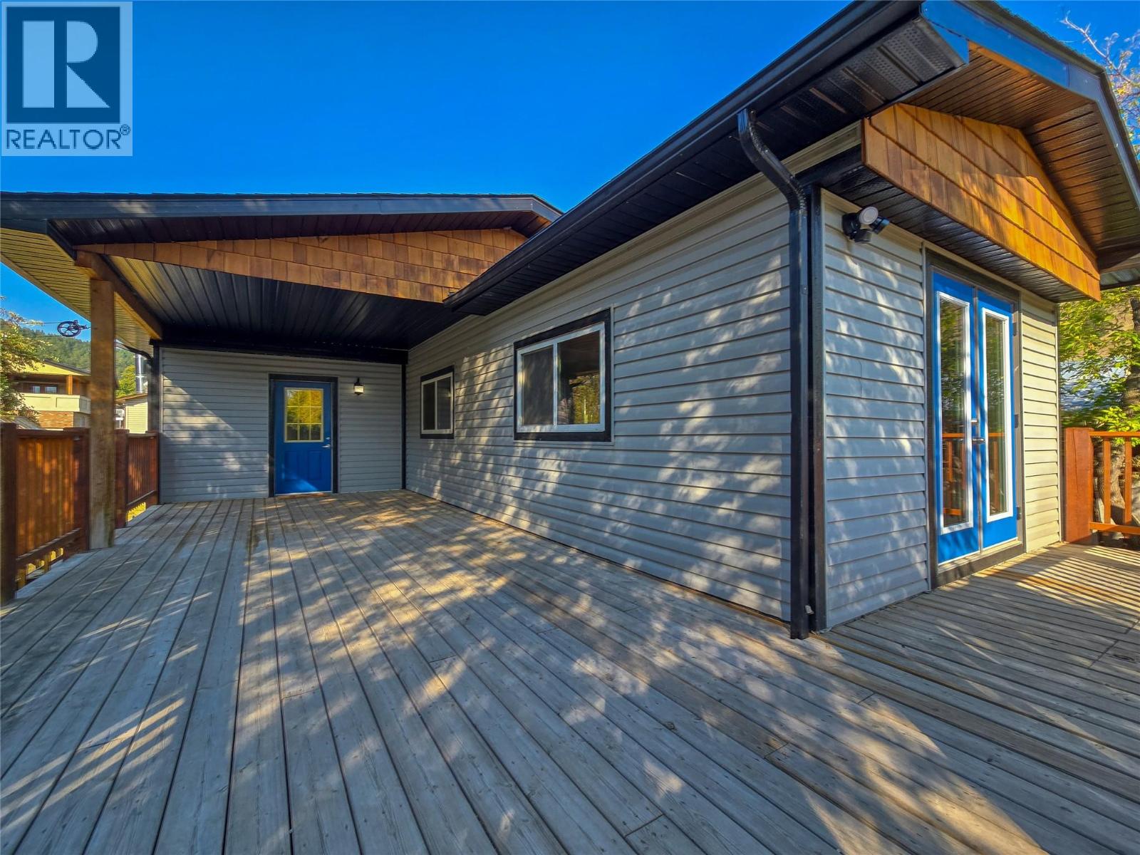 9181 Starke Avenue, Wilmer, British Columbia  V0A 1K5 - Photo 14 - 10363919