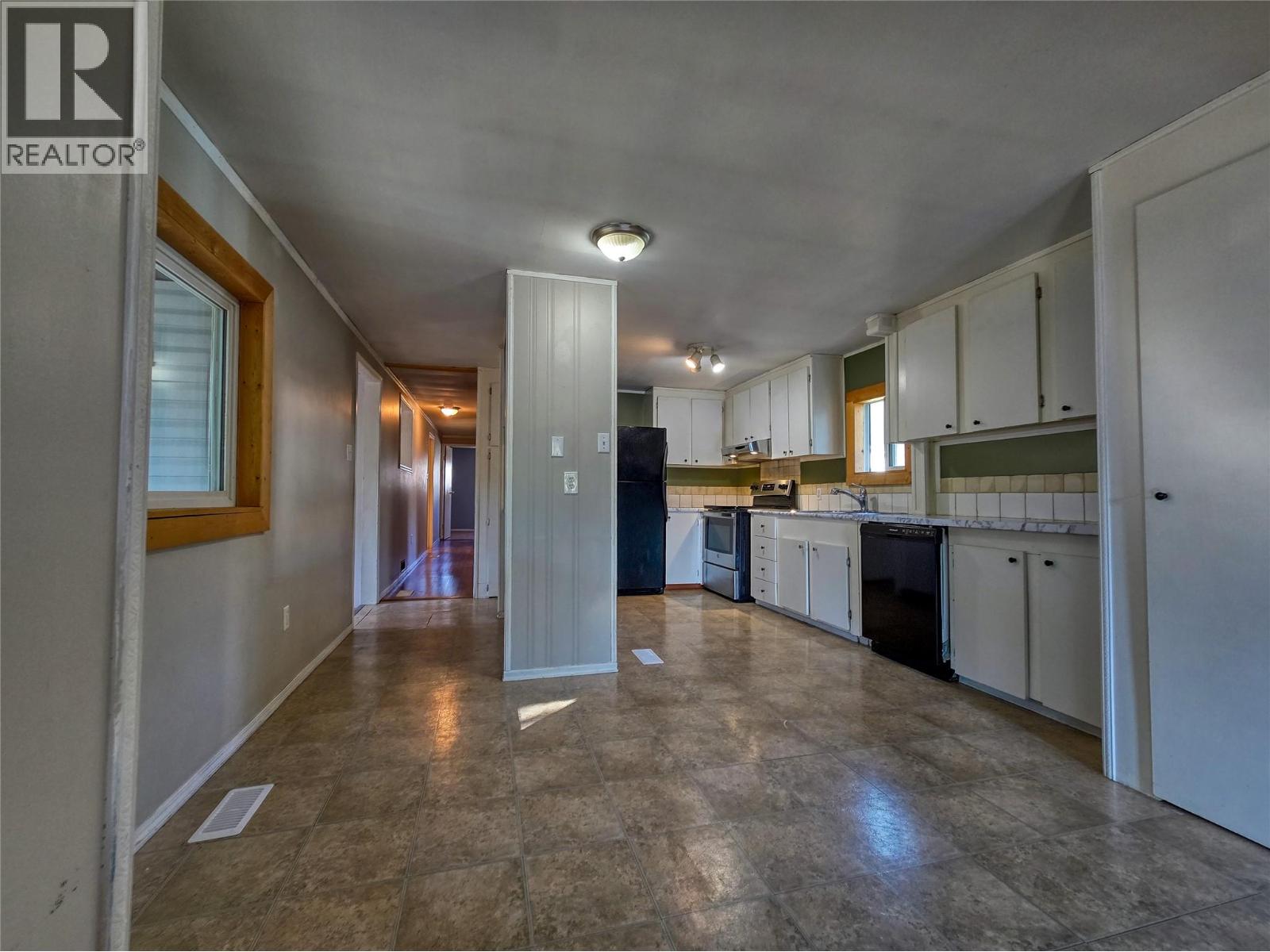 9181 Starke Avenue, Wilmer, British Columbia  V0A 1K5 - Photo 27 - 10363919