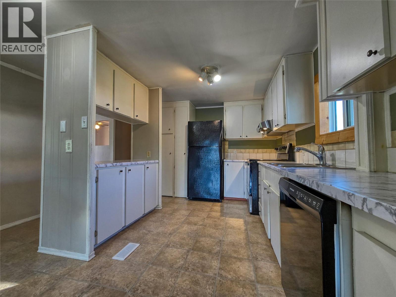 9181 Starke Avenue, Wilmer, British Columbia  V0A 1K5 - Photo 28 - 10363919