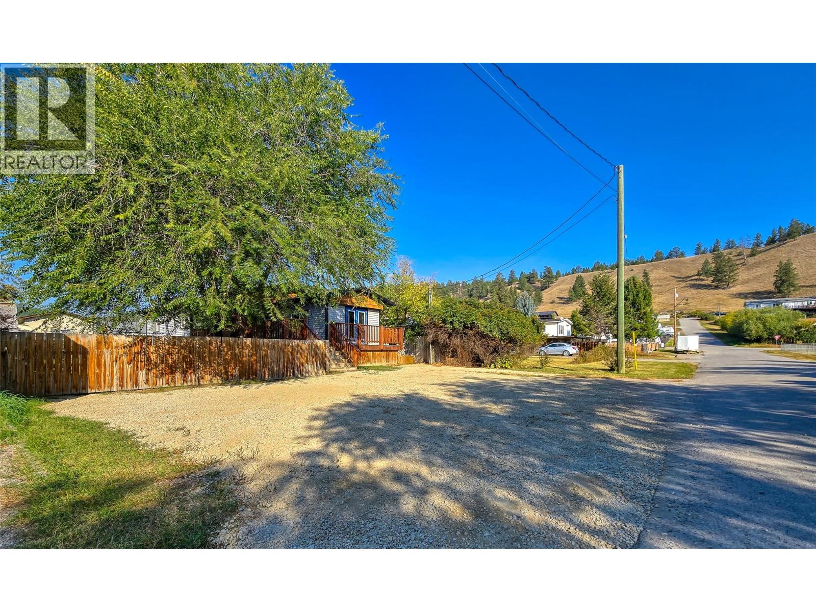 9181 Starke Avenue, Wilmer, British Columbia  V0A 1K5 - Photo 6 - 10363919