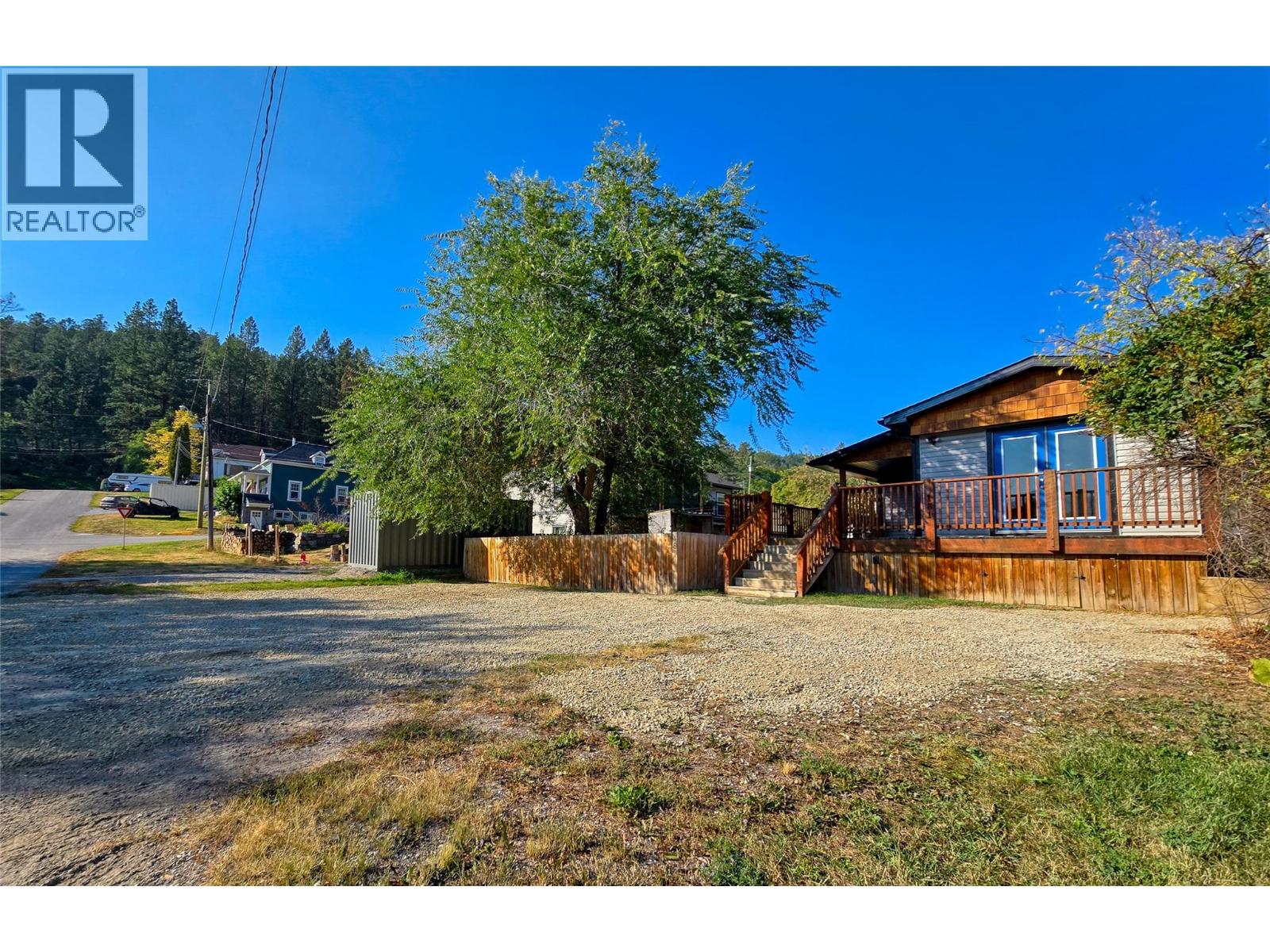 9181 Starke Avenue, Wilmer, British Columbia  V0A 1K5 - Photo 7 - 10363919