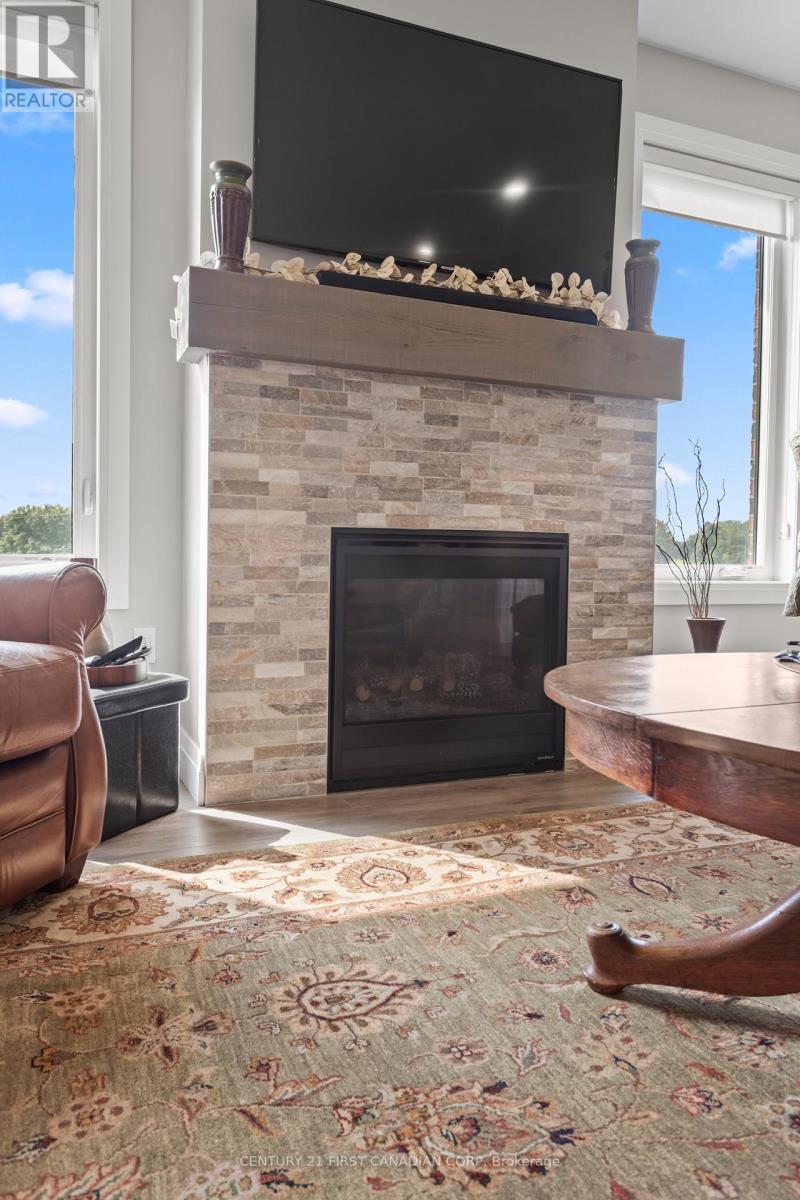 3 - 10038 Oxbow Drive, Middlesex Centre, Ontario  N0L 1R0 - Photo 16 - X12426409