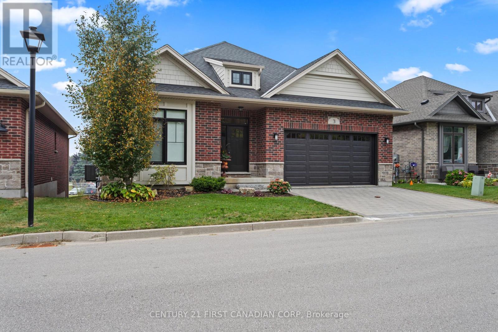 3 - 10038 Oxbow Drive, Middlesex Centre, Ontario  N0L 1R0 - Photo 3 - X12426409