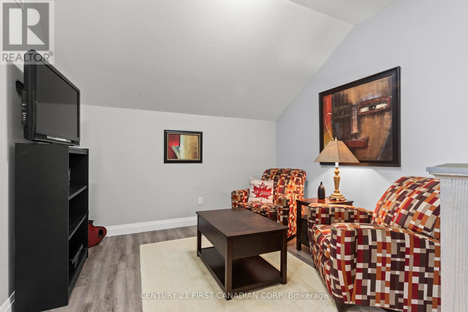 3 - 10038 Oxbow Drive, Middlesex Centre, Ontario  N0L 1R0 - Photo 32 - X12426409