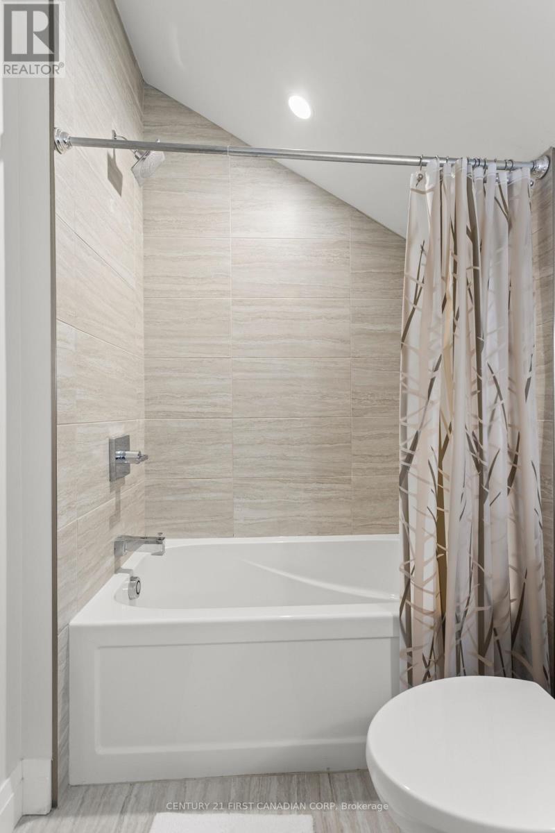 3 - 10038 Oxbow Drive, Middlesex Centre, Ontario  N0L 1R0 - Photo 40 - X12426409