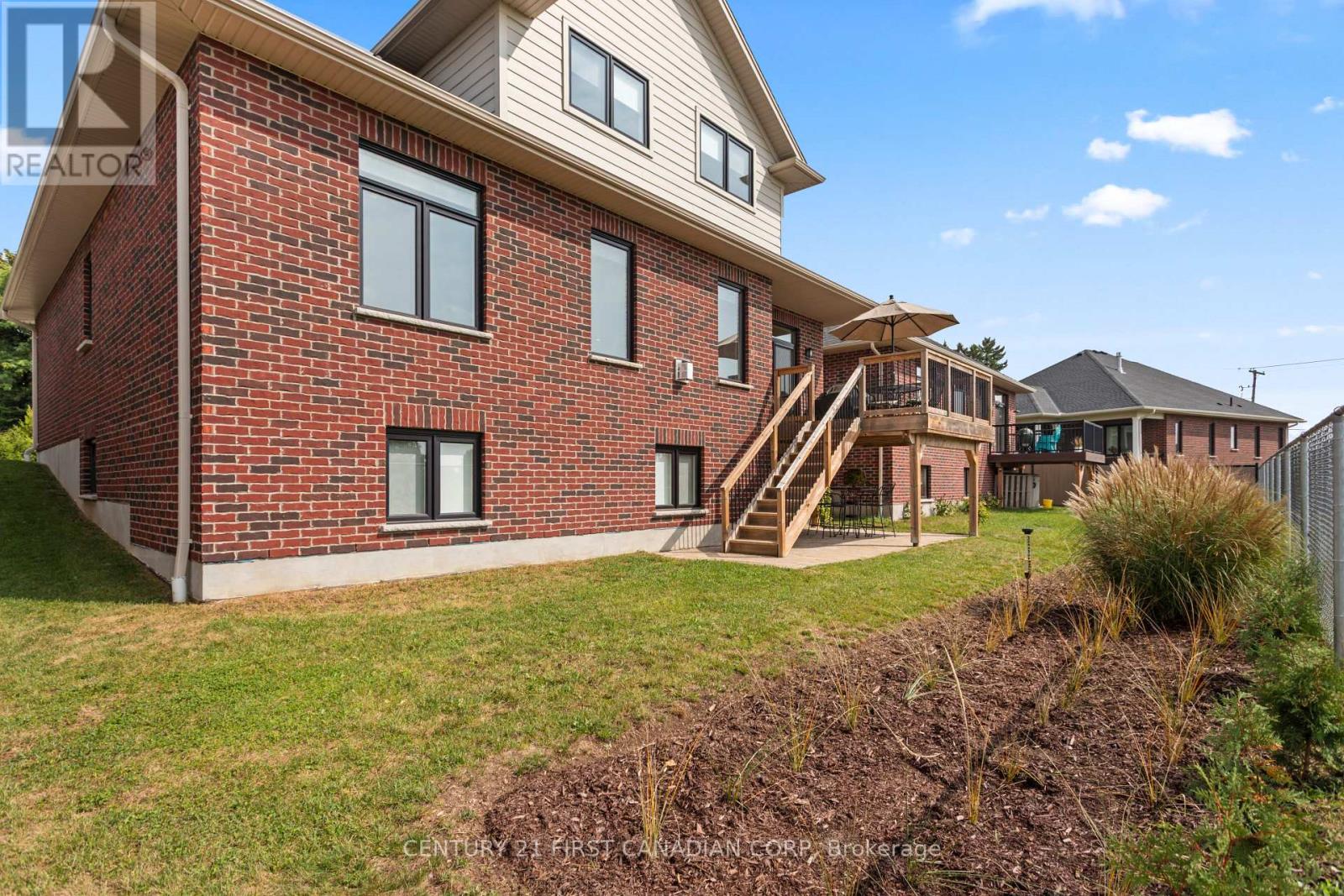 3 - 10038 Oxbow Drive, Middlesex Centre, Ontario  N0L 1R0 - Photo 43 - X12426409