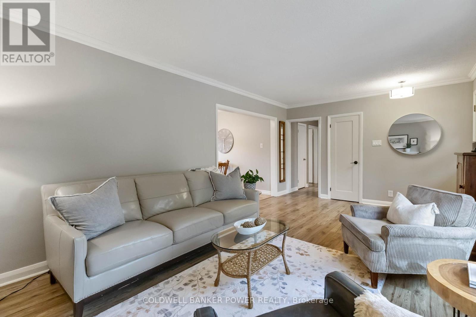189 Starlight Avenue, London East, Ontario  N5W 4X8 - Photo 12 - X12426460