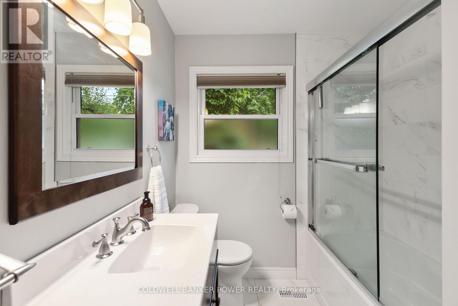 189 Starlight Avenue, London East, Ontario  N5W 4X8 - Photo 22 - X12426460