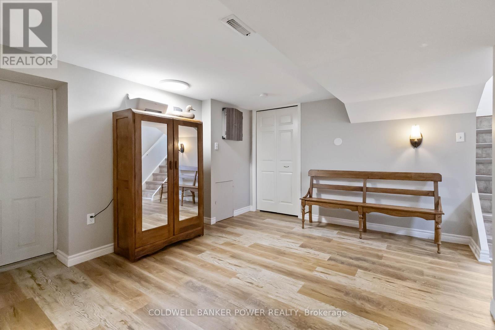 189 Starlight Avenue, London East, Ontario  N5W 4X8 - Photo 30 - X12426460
