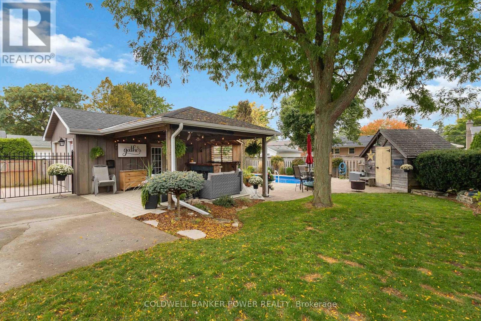 189 Starlight Avenue, London East, Ontario  N5W 4X8 - Photo 5 - X12426460