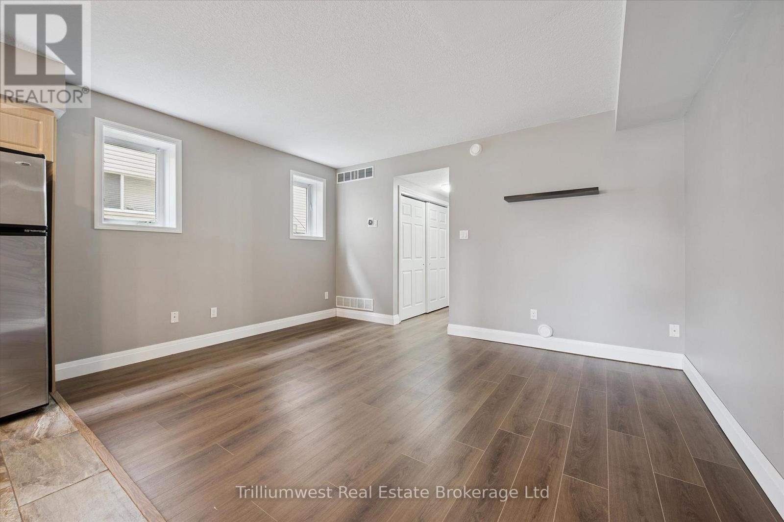 19c - 50 Howe Drive, Kitchener, Ontario  N2E 0A3 - Photo 7 - X12426426
