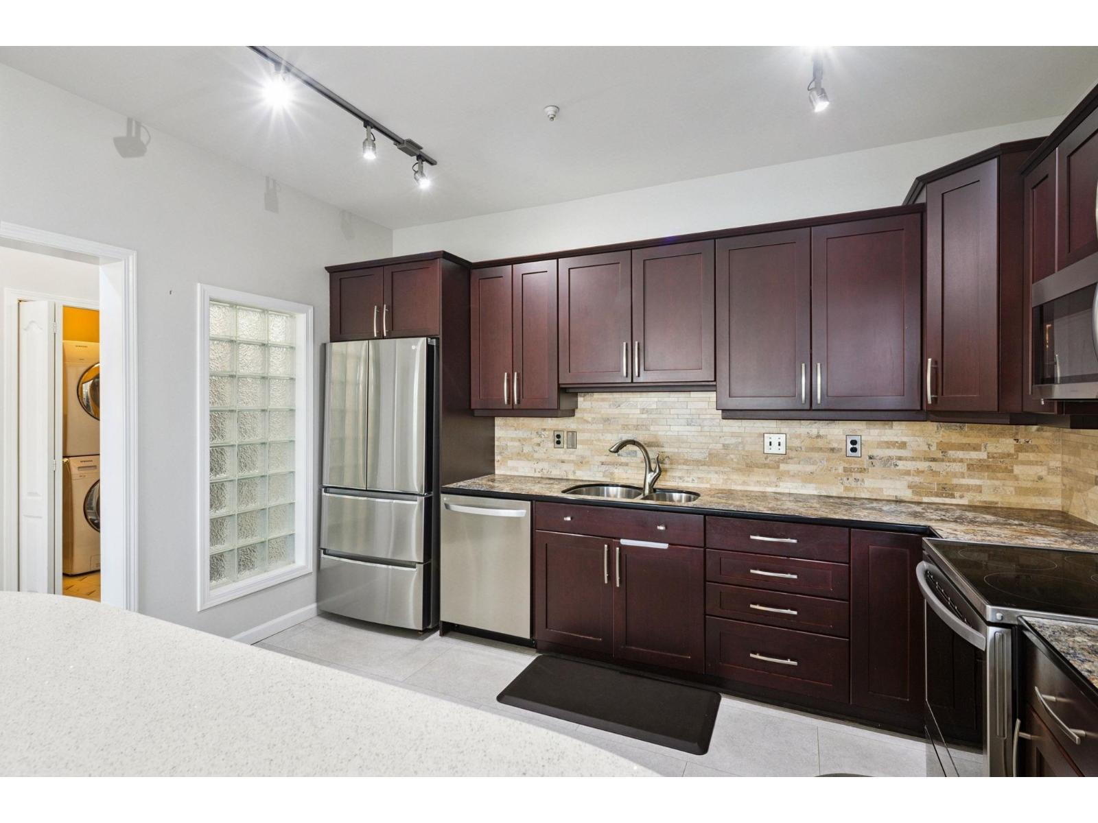 305 5677 208 Street, Langley, British Columbia V3A 8J5 - Photo 20 - R3051989