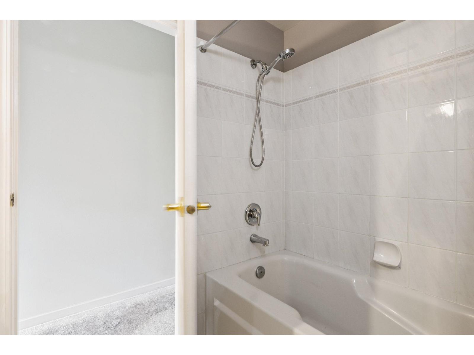 305 5677 208 Street, Langley, British Columbia V3A 8J5 - Photo 26 - R3051989