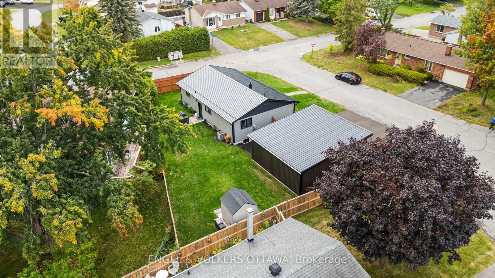 2 Davies Court, Ottawa, Ontario  K2L 1L6 - Photo 49 - X12426417