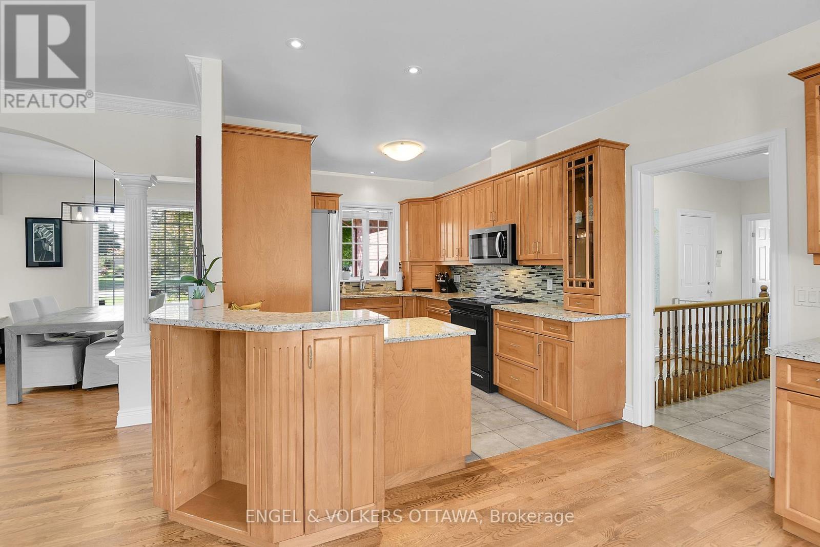1491 Stableview Way, Ottawa, Ontario  K4P 1P2 - Photo 9 - X12426431